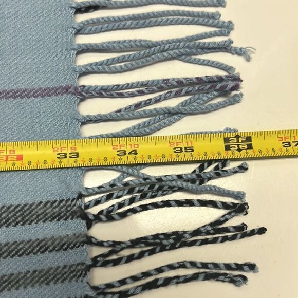 100% Cashmere Unisex Blue Plaid Tassel Winter Scarf 72” by 12.5” - Picture 10 of 12
